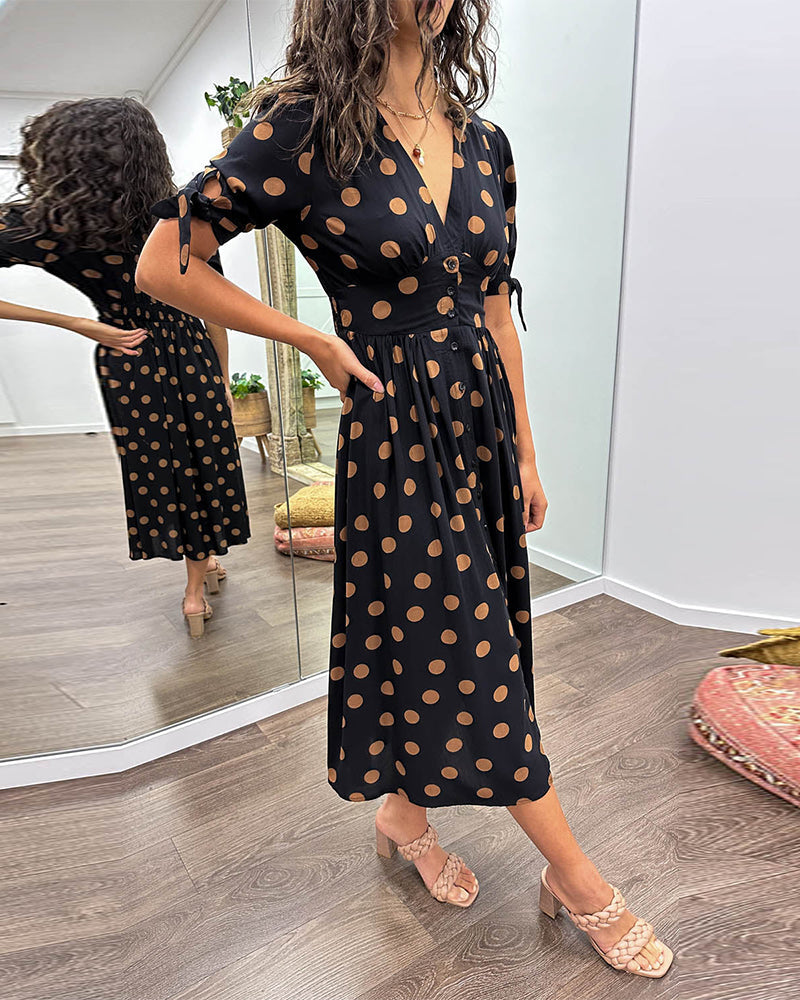 Maria | Robe à Pois avec Boutons