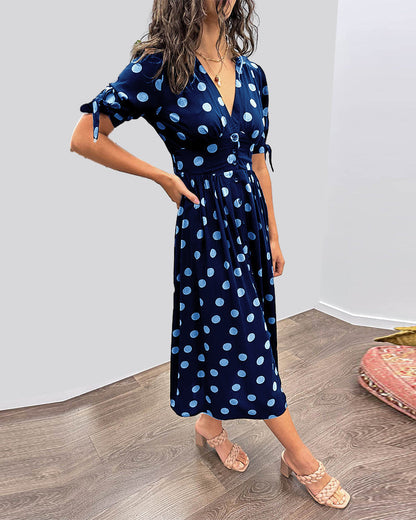 Maria | Robe à Pois avec Boutons