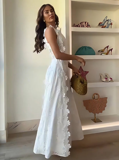 Éliora – Robe Maxi en Dentelle Florale avec Bretelles Ajustables