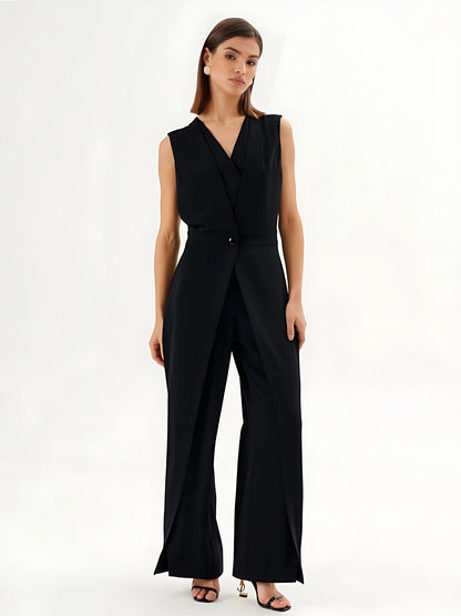 Mono noir sans manches avec effet enveloppant et jambes larges