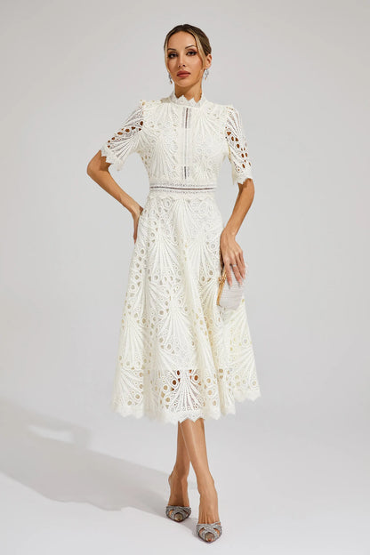Hallie | Robe Midi en Dentelle
