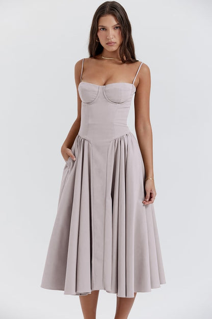 Elara | Robe à bretelles avec corset
