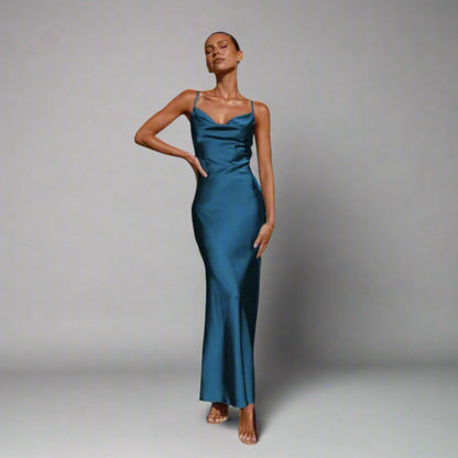 Claudia | Robe en Satin Sophistiquée pour des Occasions Inoubliables