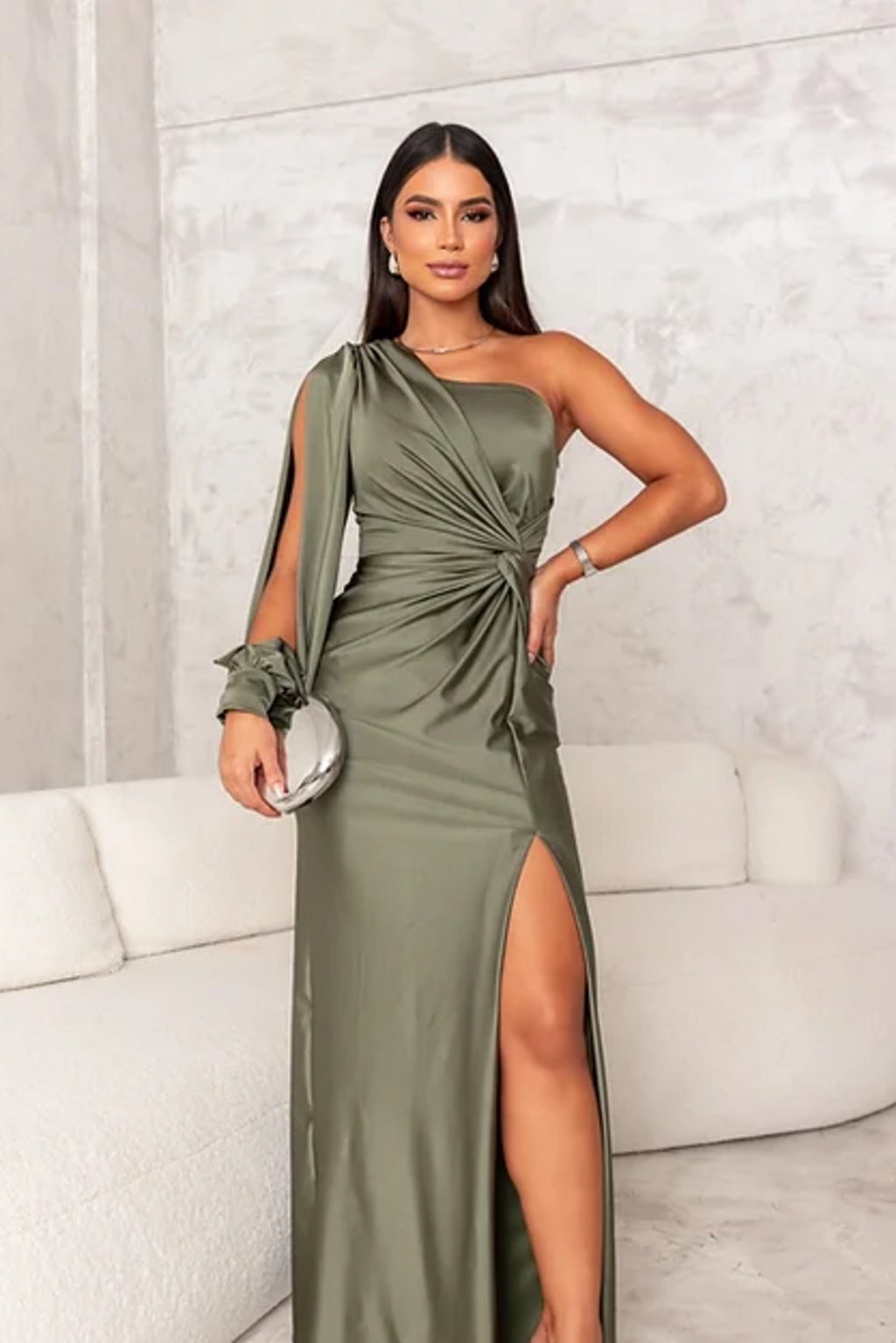 Isabelle - Robe Élégante avec Finesse