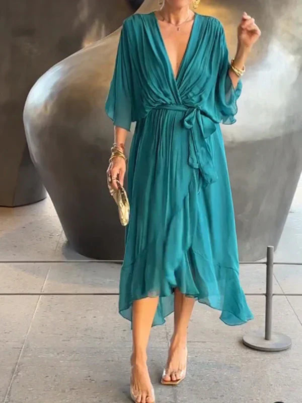 Monica | Robe en mousseline de soie avec décolleté en V
