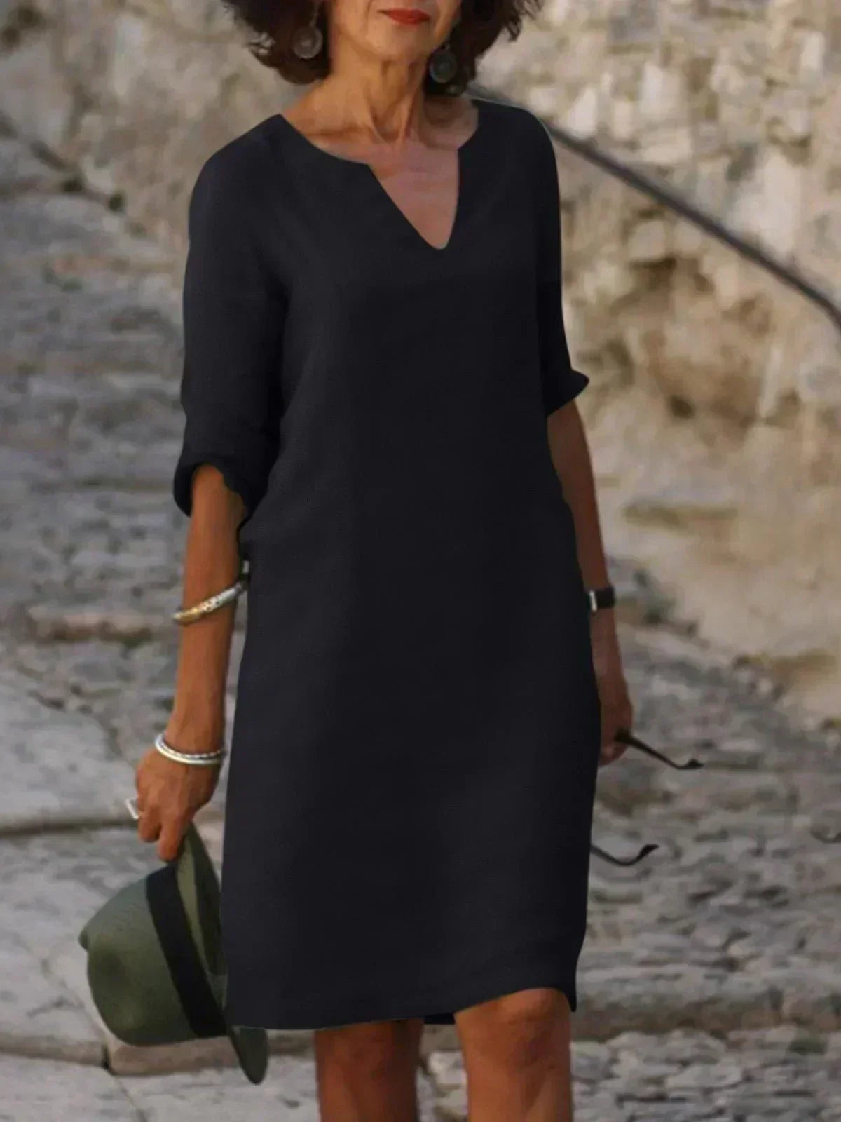 Sophia | Robe Midi Décontractée avec Décolleté en V