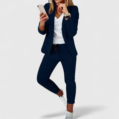 LIZA – COSTUME SUR MESURE EN DEUX PIÈCES