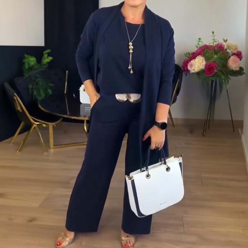 NATALIE - ENSEMBLE CLASSIQUE TROIS PIÈCES AVEC CARDIGAN